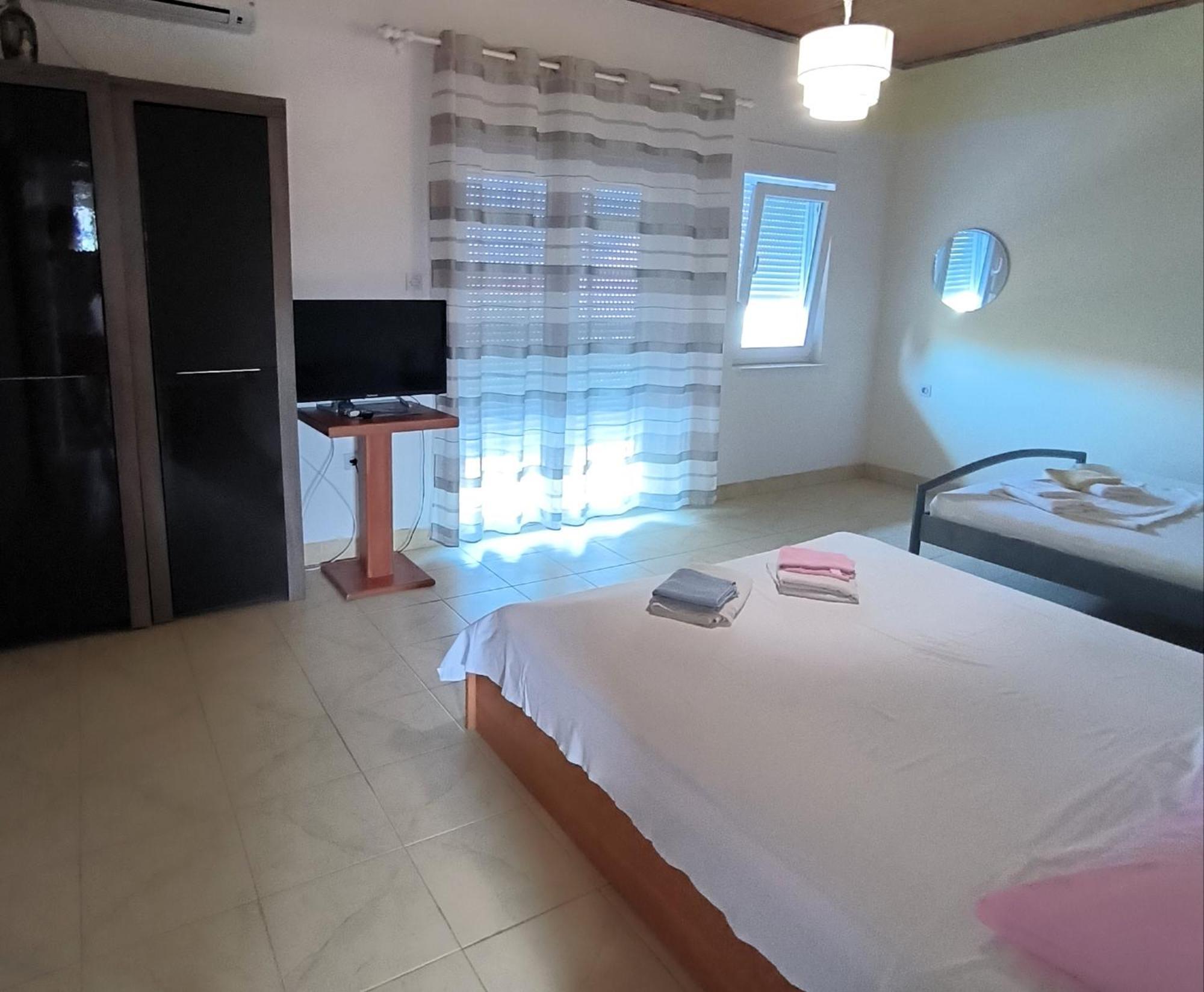 Apartments Orlic Povljana Dış mekan fotoğraf