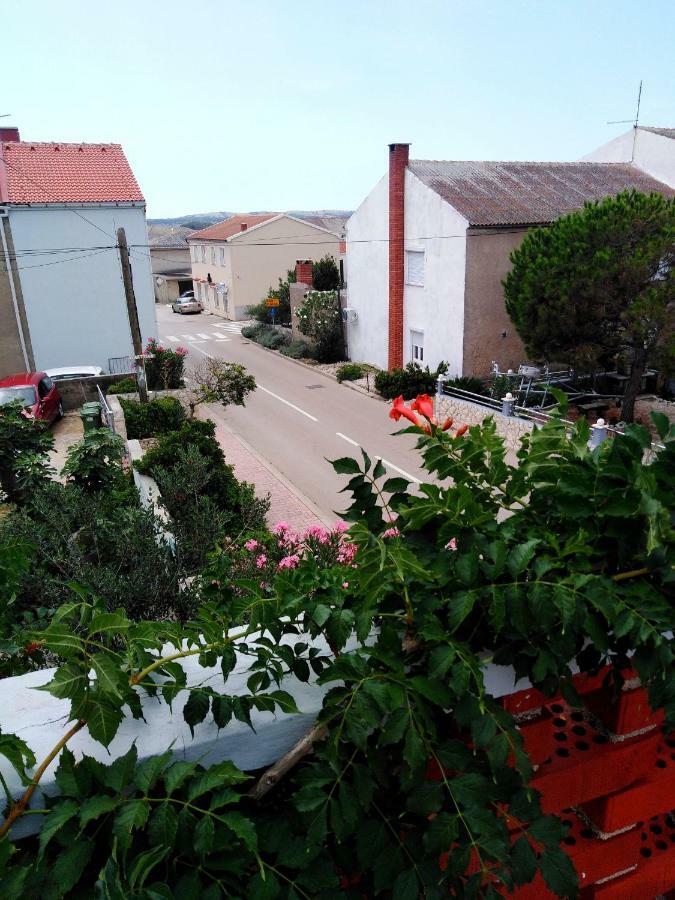 Apartments Orlic Povljana Dış mekan fotoğraf